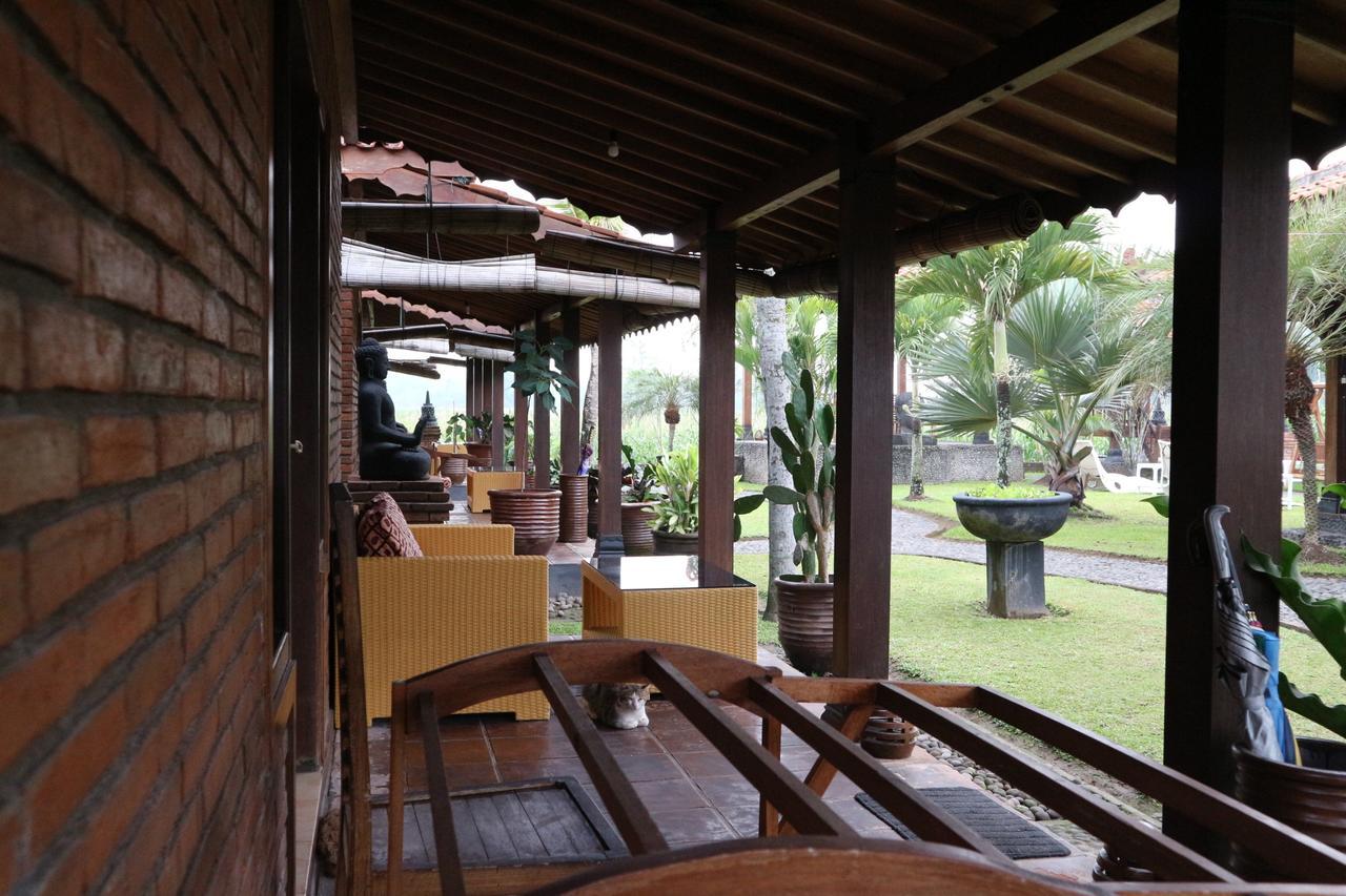 מגלאנג Rumah Dharma מראה חיצוני תמונה